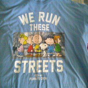 4XL Peanuts Street Gang T Shirt-Good Condition